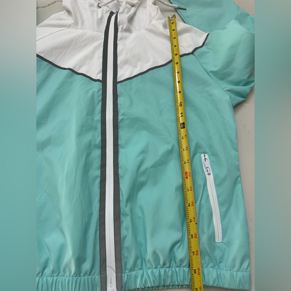 Stylish Teal and White Hooded Raincoat - Picture 6 of 7